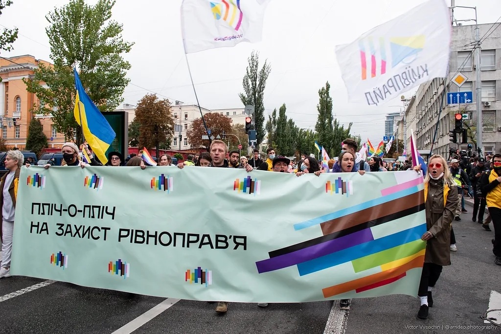 Krievijas iebrukums Ukrainā LGBTQ+ kopienas acīm